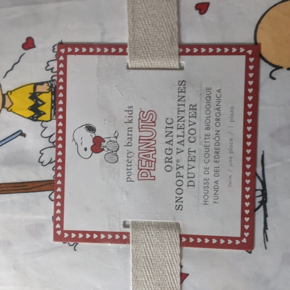 Pottery barn kids snoopy valentine's duvet & sham. Twin size. - Picture 2 of 3